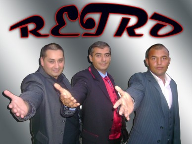 RETRO EGYÜTTES